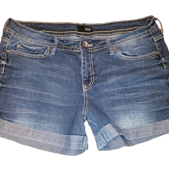 A.N.A. Jean Shorts - Picture 4 of 6
